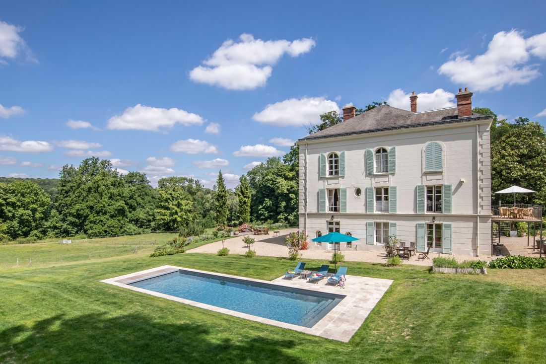 La maison et la Piscinelle forment un nouveau cocon, un véritable refuge à ciel ouvert.