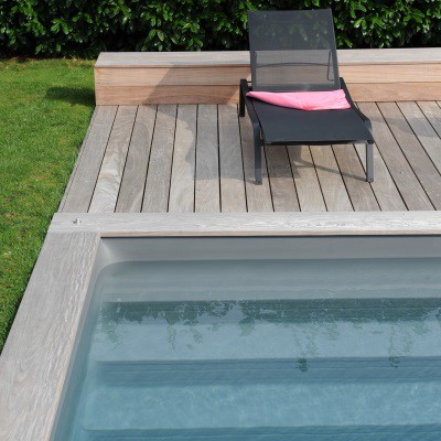 Design Plus swimming pool border