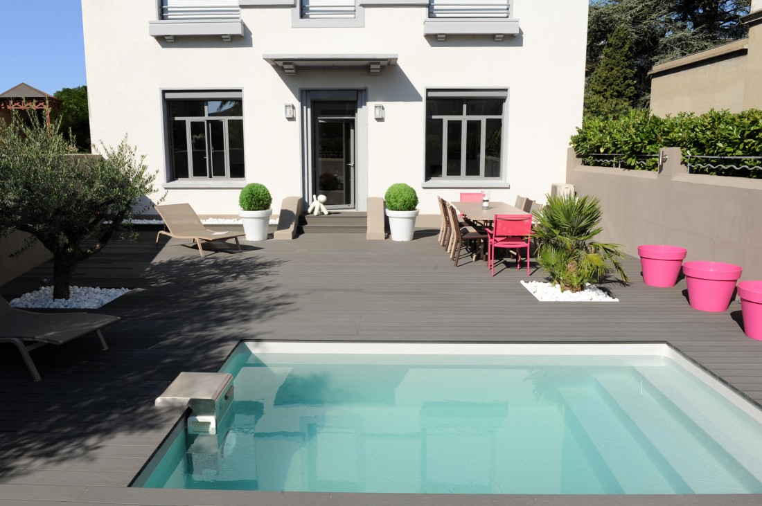 Petite piscine avec un Bt25 en inox entièrement prémonté en usine, idéal pour la solution kit.