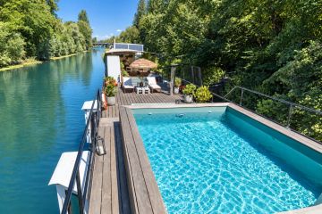 Piscine péniche Île-de-France - détail structure aluminium