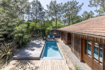 Petite piscine sans autorisation au Cap Ferret avec Rolling-Deck bois - Piscinelle