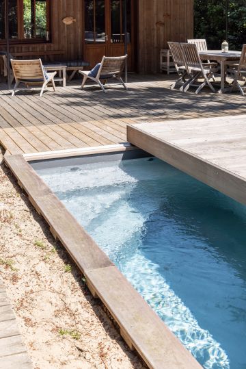 Petite piscine enterrée moins de 10m² avec liner gris au Cap Ferret - Piscinelle