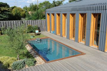 PIscine contemporaine avec liner gris ardoise
