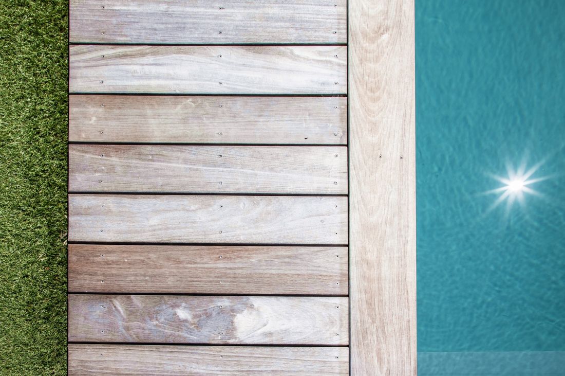 The colours, materials and geometry of a cleanly designed urban pool.