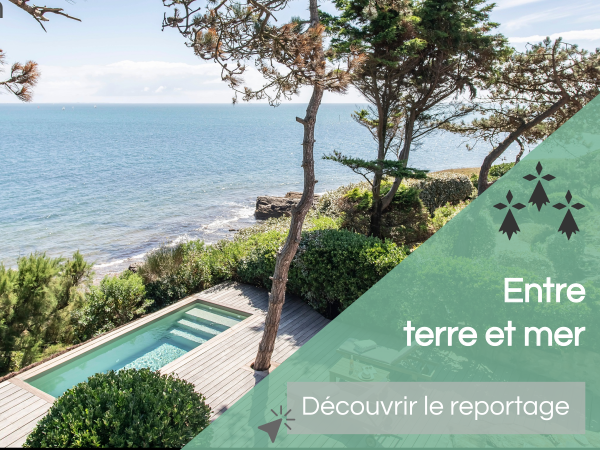 Nouveau reportage photo d'une piscine naturelle face à la mer.